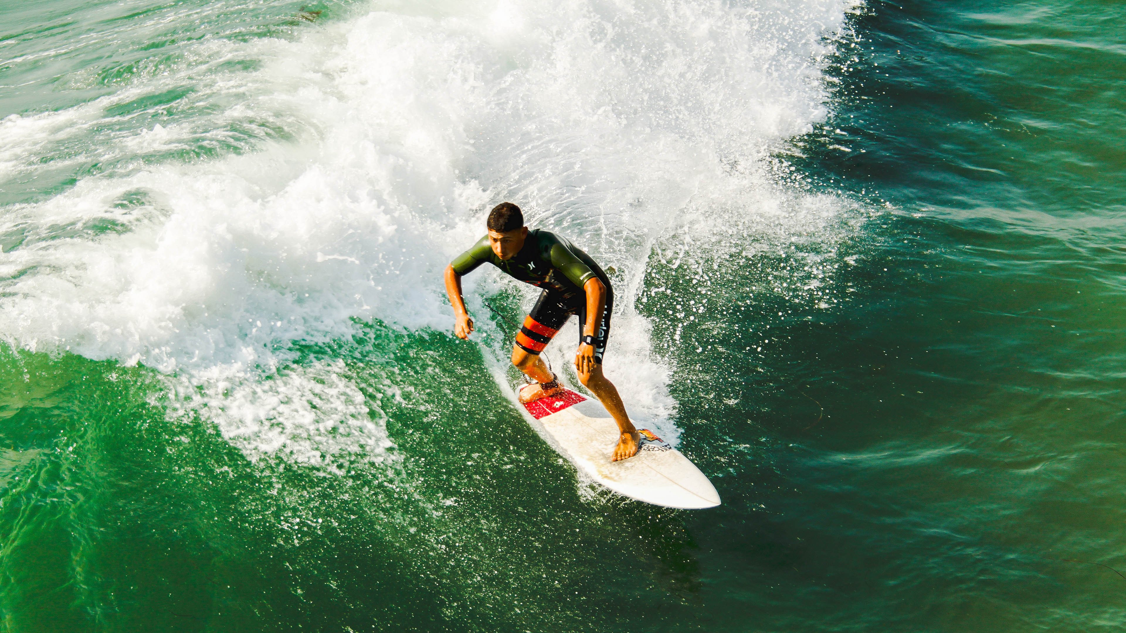 渡边一平蛙泳实力引领赛场风潮，渡边一系